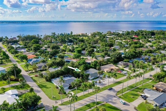 property at 12150 McGregor Blvd