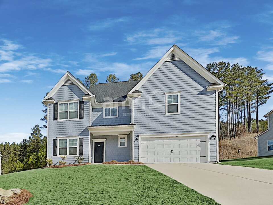 526 Westridge Cir in Dallas, GA - Building Photo