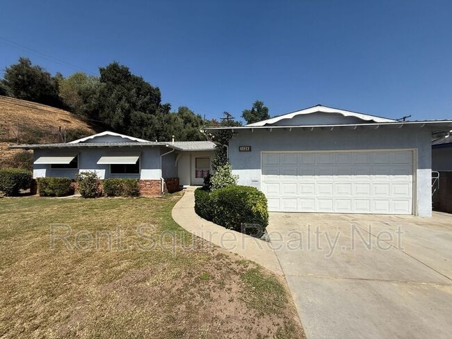 property at 1124 N Old Mill Rd