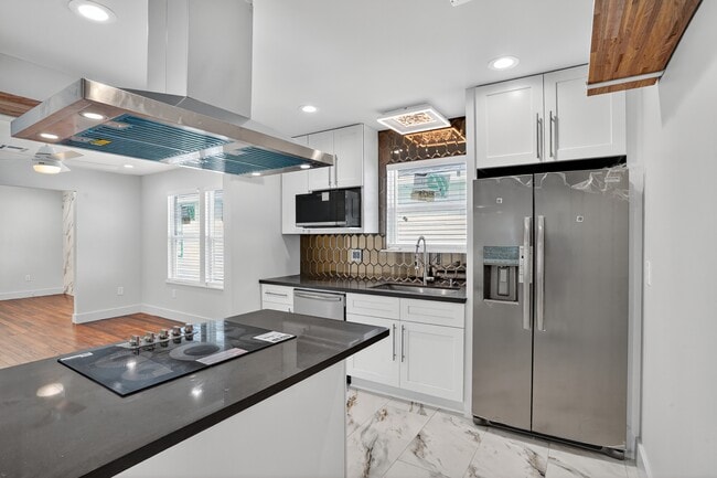 property at 2825 Cherry St