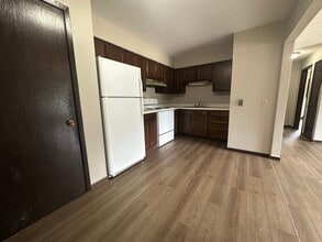 520 River Forest Rd in Evansdale, IA - Building Photo - Building Photo
