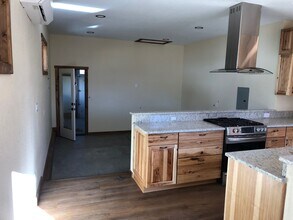 2343 Garrison St in Lakewood, CO - Foto de edificio - Building Photo