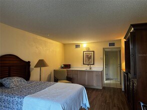 29129 Bay Hollow Dr in Zephyrhills, FL - Building Photo - Building Photo