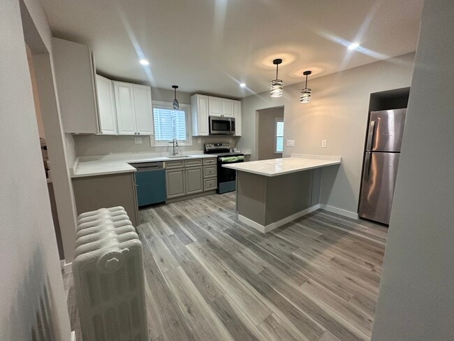 property at 13 Gladstone St