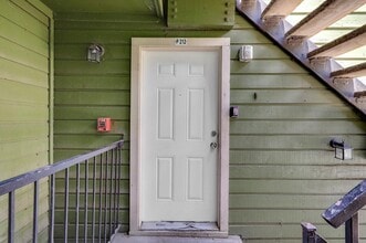 9831 Walnut St in Dallas, TX - Building Photo - Building Photo