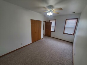 2507 Lincoln Ave in Dubuque, IA - Building Photo - Building Photo