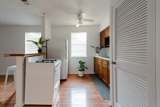 1337 Vinton Ave, Unit 4 in Memphis, TN - Foto de edificio - Building Photo