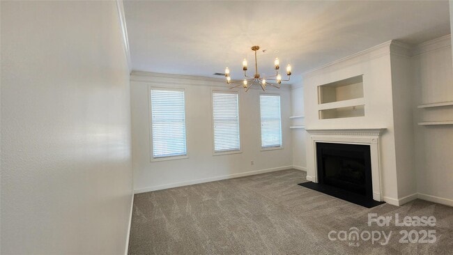 149 Marketplace Ave in Mooresville, NC - Foto de edificio - Building Photo