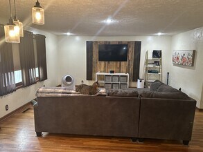 1212 W Fultz St in Wichita, KS - Building Photo - Building Photo