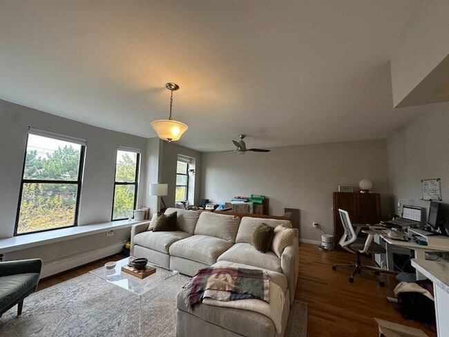 191A Richards St in Brooklyn, NY - Building Photo - Building Photo