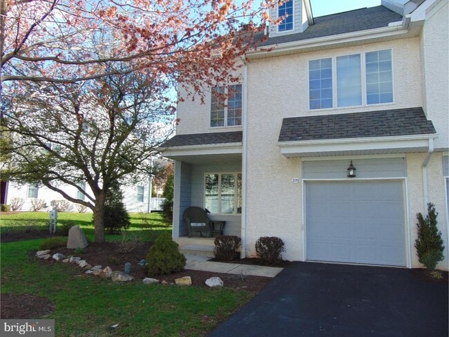 property at 309 Newport Pl