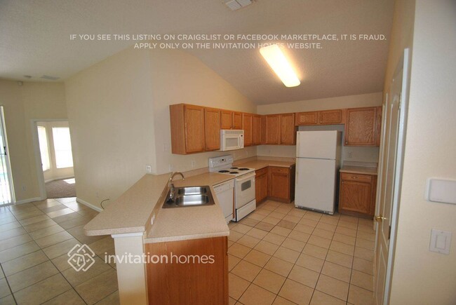 15443 Markham Dr in Clermont, FL - Building Photo - Building Photo