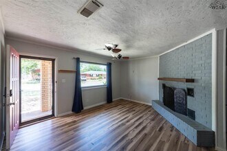 4661 Briarwood Dr in Wichita Falls, TX - Building Photo - Building Photo