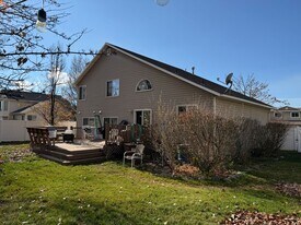 1614 N 150 E in Pleasant Grove, UT - Building Photo