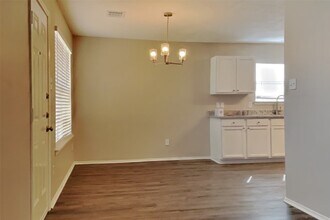 7202 Winter Song Dr in Magnolia, TX - Building Photo - Building Photo