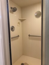 2046 E Center St, Unit 2 in Pocatello, ID - Building Photo - Building Photo