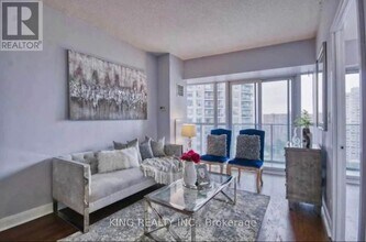 60 Absolute Ave in Mississauga, ON - Building Photo - Building Photo