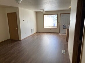 223 Spooner Rd in Belgrade, MT - Building Photo - Building Photo