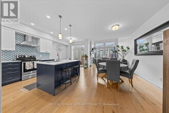 728 Capricorn Cir in Ottawa, ON - Building Photo - Building Photo