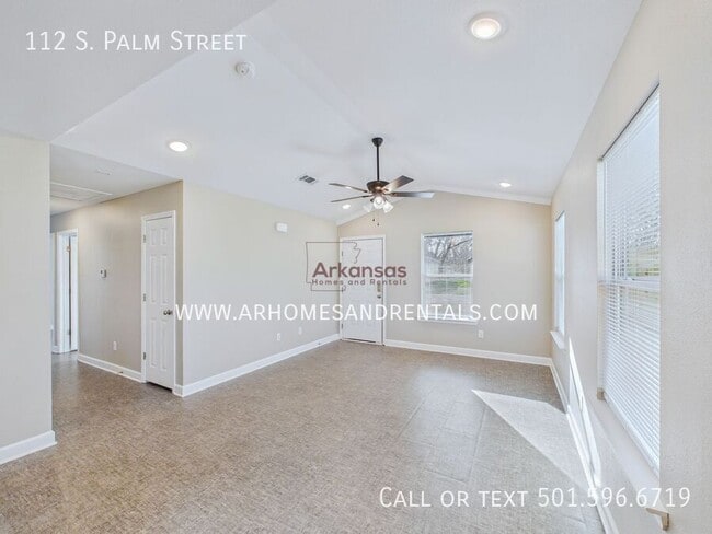112 S Palm St in North Little Rock, AR - Building Photo - Building Photo