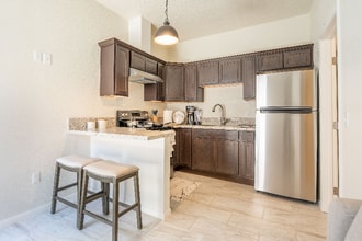 1219 Manuel Ortiz Ave, Unit 2 in El Centro, CA - Foto de edificio - Building Photo