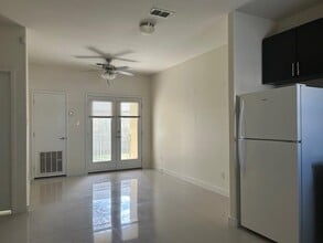 501 Shiloh Dr in Laredo, TX - Building Photo - Building Photo