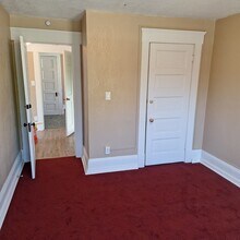 2282 E 100th St in Cleveland, OH - Building Photo - Building Photo