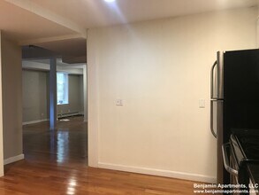 74 Brainerd Rd, Unit b in Boston, MA - Building Photo - Building Photo