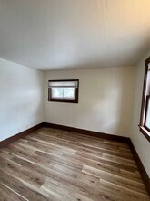 353 Bowen St in Oshkosh, WI - Building Photo - Building Photo