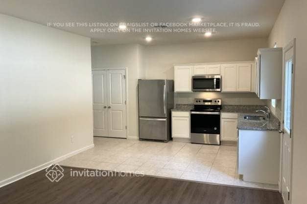 1092 Cades Cv Wy in DeLand, FL - Building Photo - Building Photo