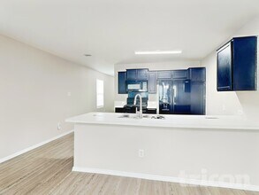 5118 Everett Loop in Converse, TX - Foto de edificio - Building Photo