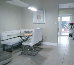 7211 W 24th Ave in Hialeah, FL - Building Photo - Building Photo