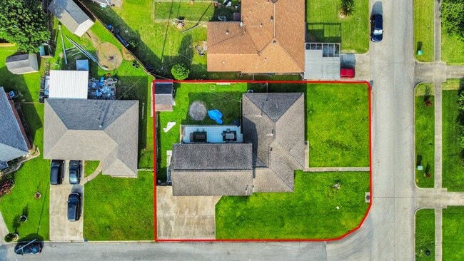 5747 Turtle Creek Rd in Houston, TX - Building Photo - Building Photo