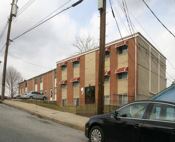 2900 Goodwood Rd in Baltimore, MD - Foto de edificio - Building Photo