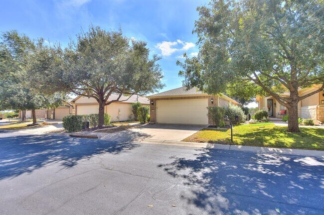 114 Cleburne Pass in Georgetown, TX - Building Photo - Building Photo