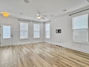 211 Winding Branch Dr in Summerville, SC - Building Photo - Building Photo