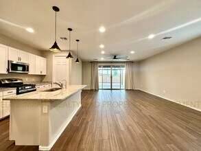 6514 E Via Arroyo Azul in Tucson, AZ - Building Photo - Building Photo