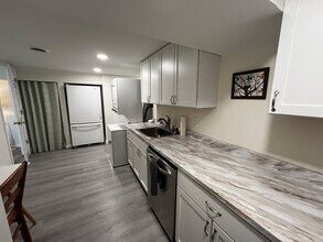 205 Palomino Dr in East York, PA - Building Photo - Building Photo