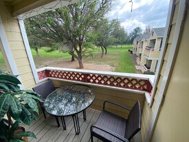 68-3831 Lua Kula St, Unit I205 in Waikoloa, HI - Building Photo