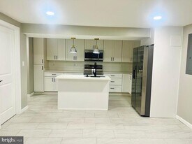 1319 C St NE in Washington, DC - Building Photo