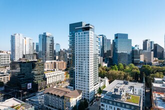 The Waverly in Seattle, WA - Building Photo - Building Photo
