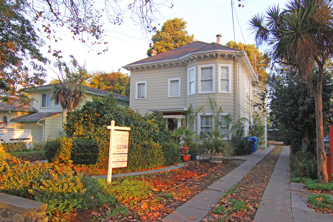 823 Central Ave in Alameda, CA - Building Photo