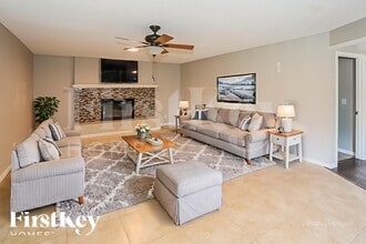 8427 N 47th Dr in Glendale, AZ - Building Photo - Building Photo