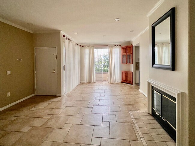 17809 Halsted St in Northridge, CA - Foto de edificio - Building Photo