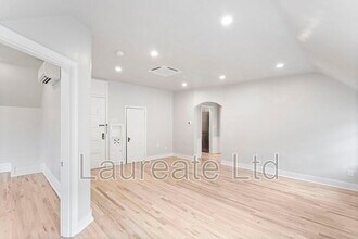 1058 Pearl St in Denver, CO - Building Photo - Building Photo