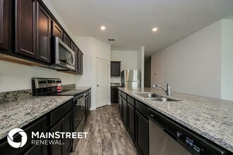 146 Hidden Lk Lp in Haines City, FL - Building Photo - Building Photo