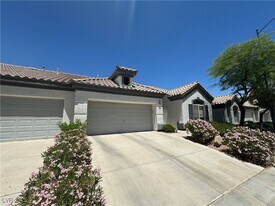 9746 Glittering Star Ave in Las Vegas, NV - Building Photo