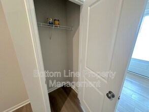 3037 Hutton Gdns Ln in Charlotte, NC - Building Photo - Building Photo