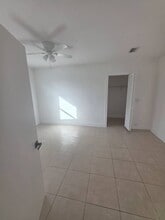 330 SW 79th Ct in Miami, FL - Building Photo - Building Photo