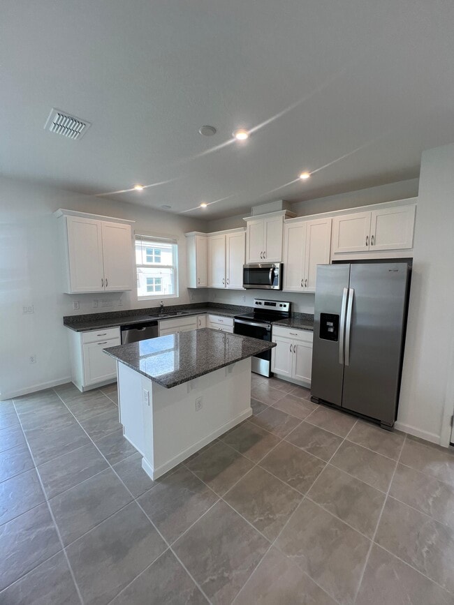9059 Beach Tea Way in Kissimmee, FL - Building Photo - Building Photo